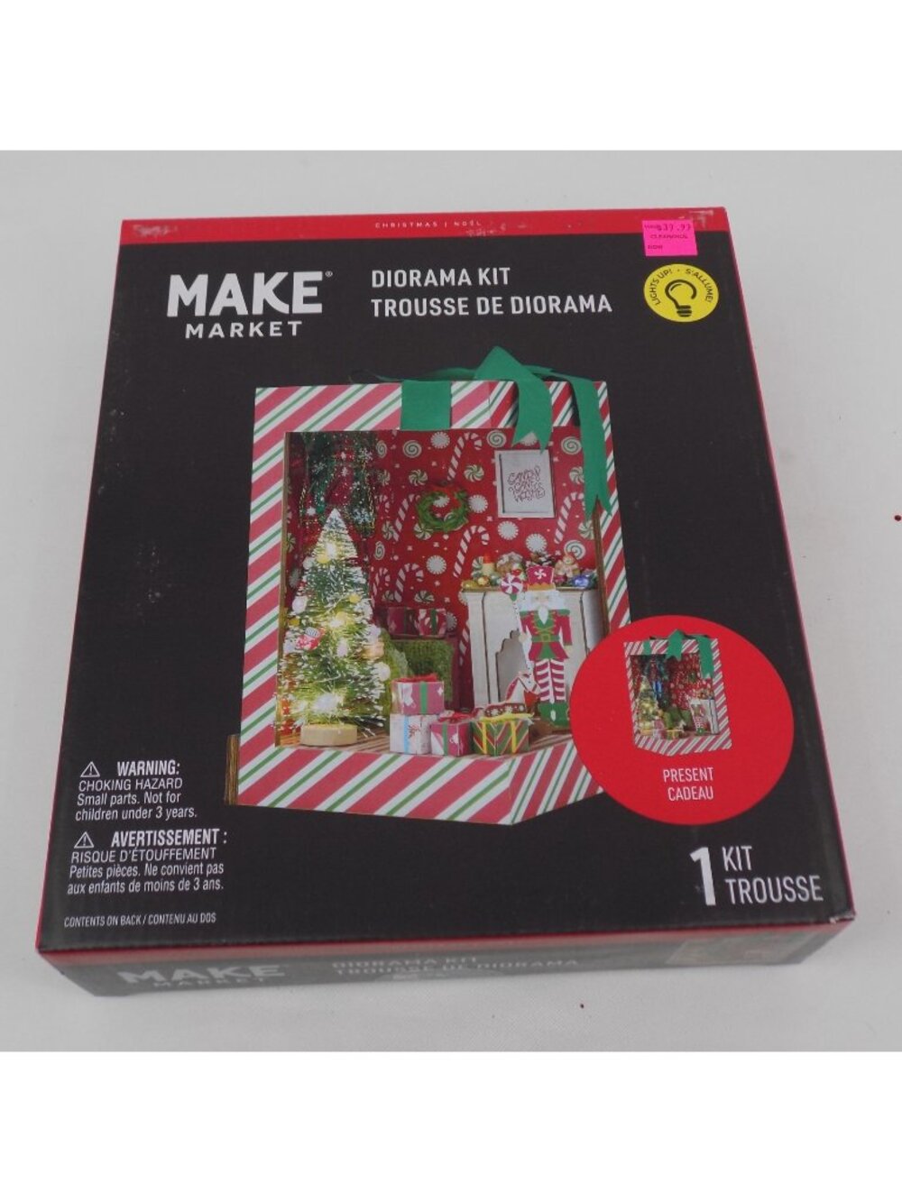 Make Market Christmas Diorama Kit With Lights Holiday Gift Scene Present New